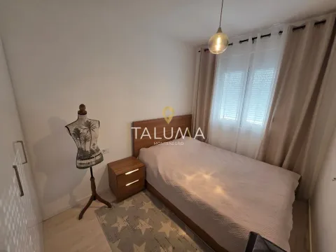 Izdavanje, jednosoban stan, 48m², City Kvart, Podgorica - image 2