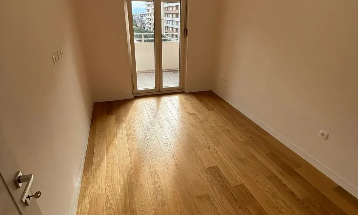 Rent, one bedroom apartment, 49m², Central Point, Podgorica