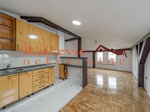 Sale, two bedroom apartment, 52m², Profesorska Kolonija, Palilula Sve Podlokacije