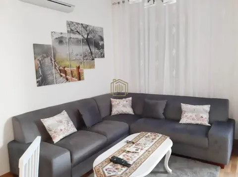 Rent, one bedroom apartment, 43m², City Kej, Podgorica - image 2