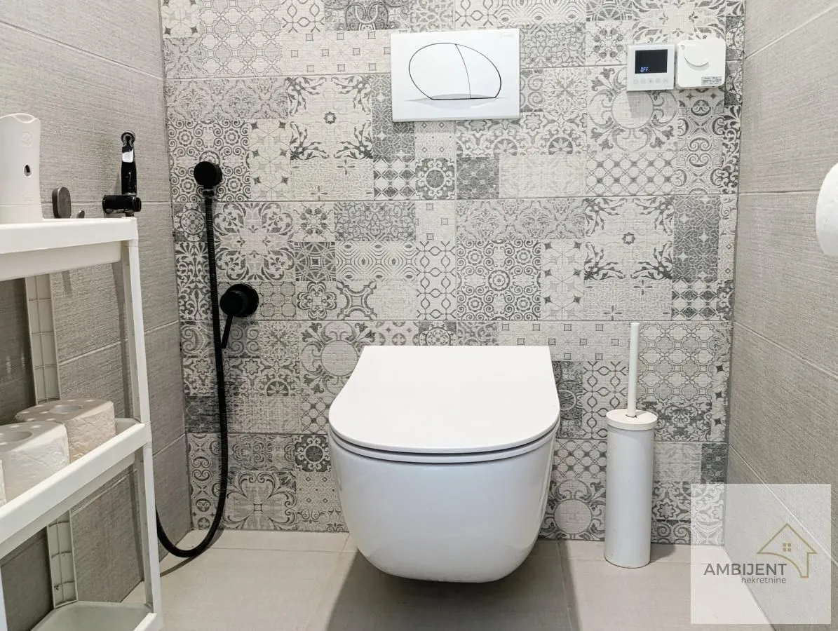 Sale, house, 600m², Sopot, Beograd