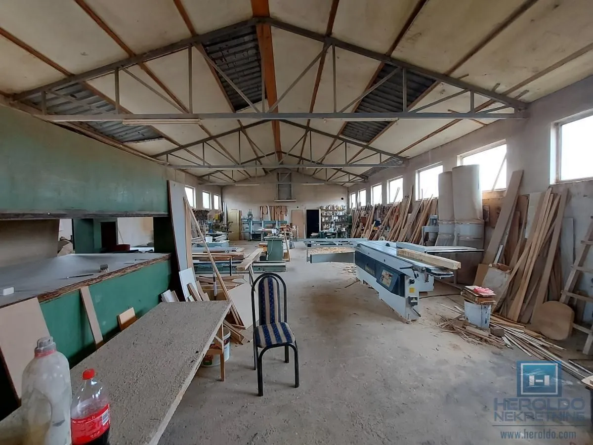 Sale, office space, 1032m², Siokovac, Jagodina