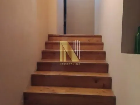 Prodaja, kuća, 129m², Sremska Kamenica, Petrovaradin - image 14