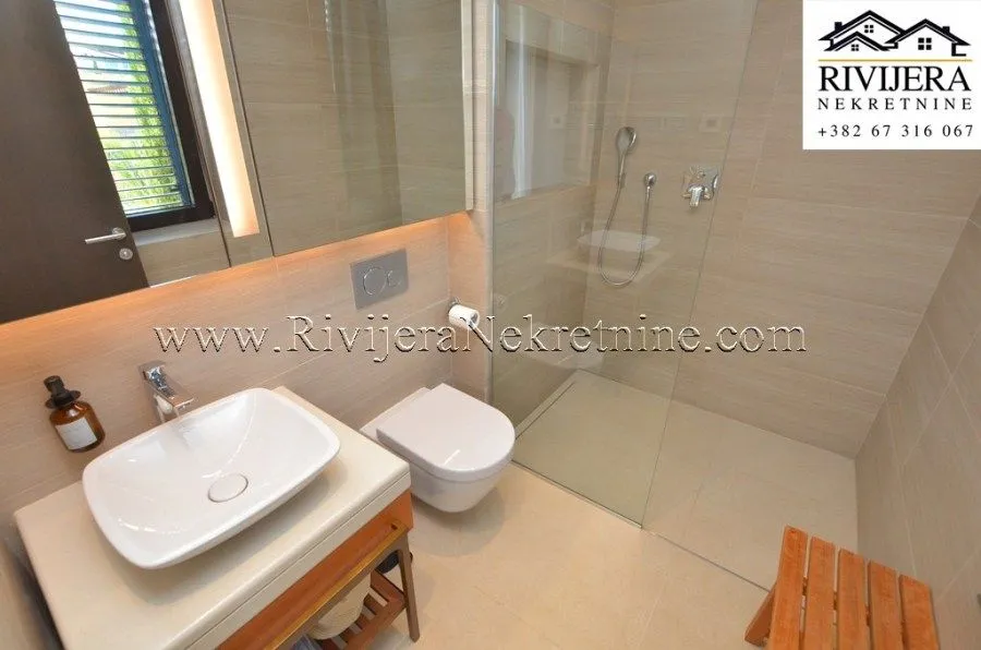 Prodaja, trosoban stan, 171m², Kumbor, Herceg Novi