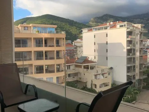 Izdavanje, jednosoban stan, 58m², Centar, Budva - image 2