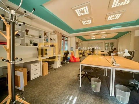 Izdavanje, poslovni prostor, 139m², Preko Morače, Podgorica - image 1