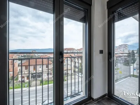 Prodaja, trosoban stan, 236m², Tivat, Crna Gora - image 27