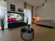 Four Bedroom Apartment for Rent, 220m2, Dedinje, Beograd