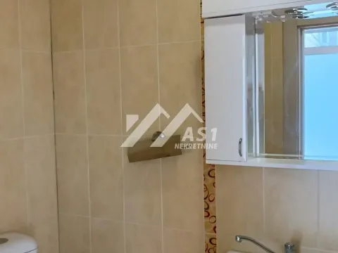 Izdavanje, poslovni prostor, 69m², Grbavica, Novi Sad Sve Podlokacije - image 10