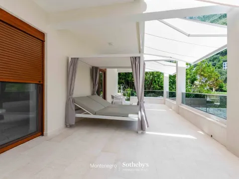 Prodaja, kuća, 261m², Rijeka Reževići, Budva - image 33