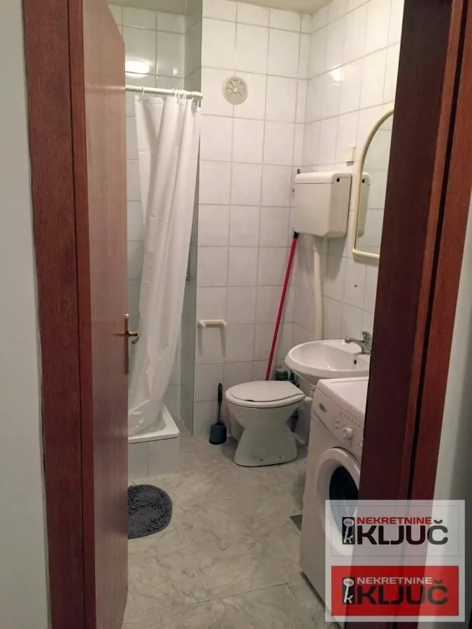 Prodaja, jednosoban stan, 41m², Bulevar Oslobodjenja, Novi Sad Sve Podlokacije