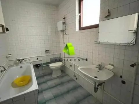 Prodaja, trosoban stan, 97m², Palilula, Niš - image 11