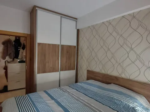 Izdavanje, dvosoban stan, 56m², Blok 9, Podgorica - image 8