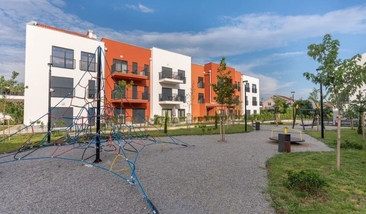 Izdavanje, stan, 173m², Zabjelo, Podgorica