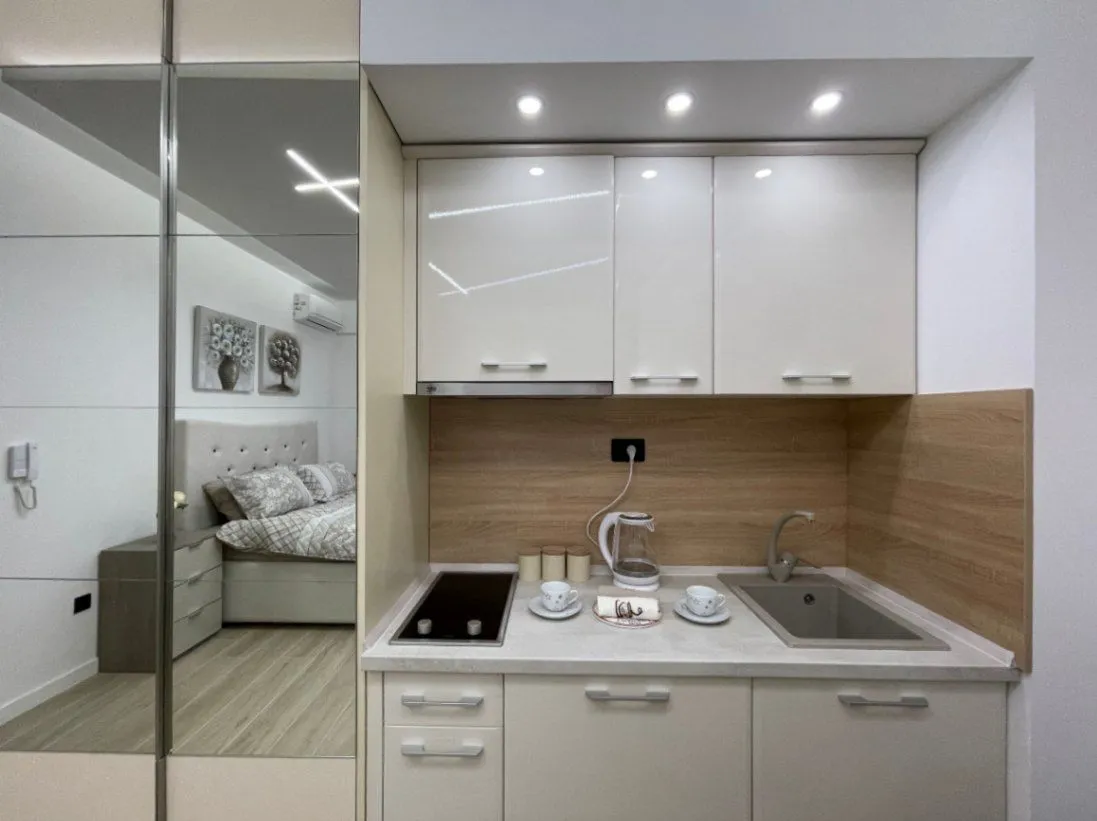 Rent, studio apartment, 27m², Bečići, Budva
