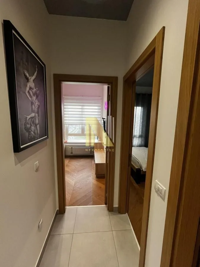 Prodaja, trosoban stan, 63m², Adamovićevo Naselje, Novi Sad Sve Podlokacije