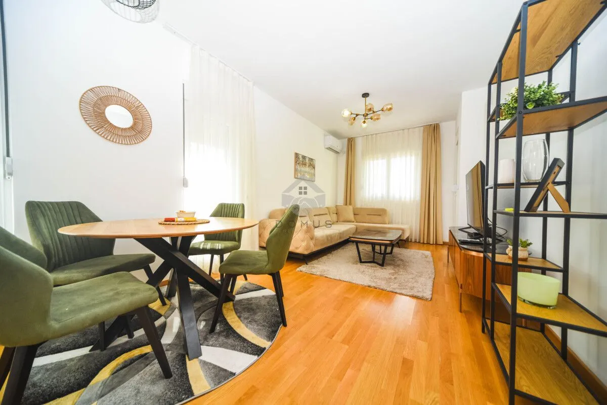 Rent, one bedroom apartment, 45m², Stari Aerodrom, Podgorica