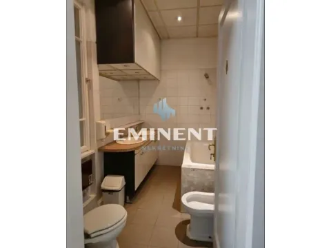 Rent, apartment, 135m², Stari Grad, Beograd - image 10