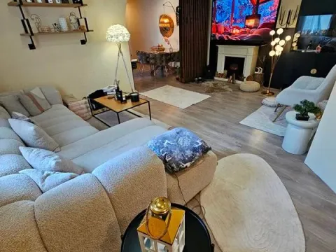 Sale, four bedroom apartment, 87m², Đeram Pijaca, Beograd - image 1