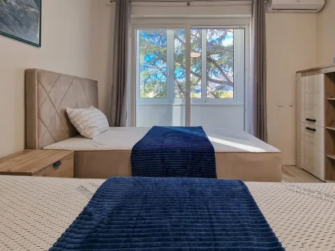 Rent, two bedroom apartment, 58m², Centar, Bar - image 4