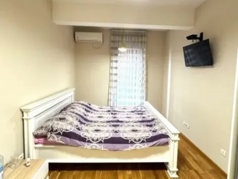 Izdavanje, trosoban stan, 115m², Preko Morače, Podgorica - image 8