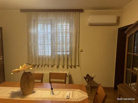 Izdavanje, trosoban stan, 71m², Surčin, Beograd - image 4