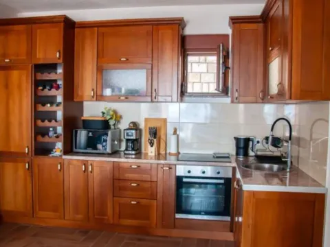 Sale, house, 500m², Šušanj, Bar - image 9