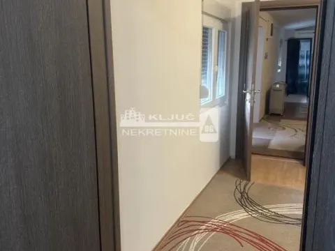 Izdavanje, dvosoban stan, 62m², Kalenić Pijaca, Vračar Sve Podlokacije - image 10