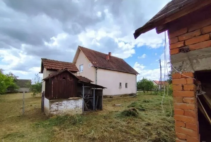 Sale, house, 130m², Vladimirci, Srbija
