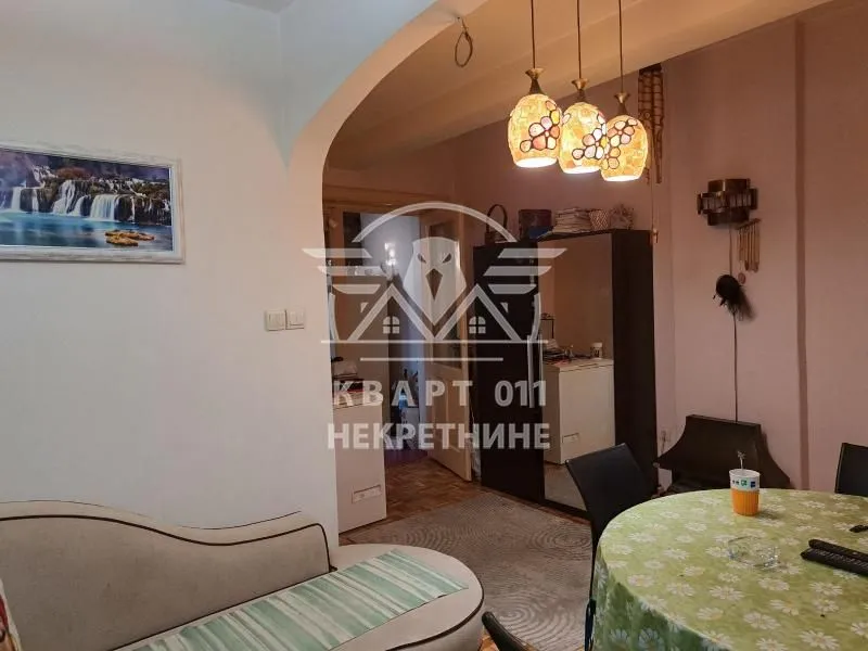 Prodaja, trosoban stan, 57m², Zemun Sve Podlokacije, Beograd