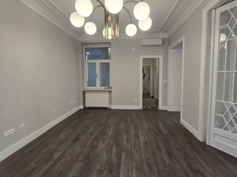 Izdavanje, poslovni prostor, 293m², Savski Venac, Beograd - image 14