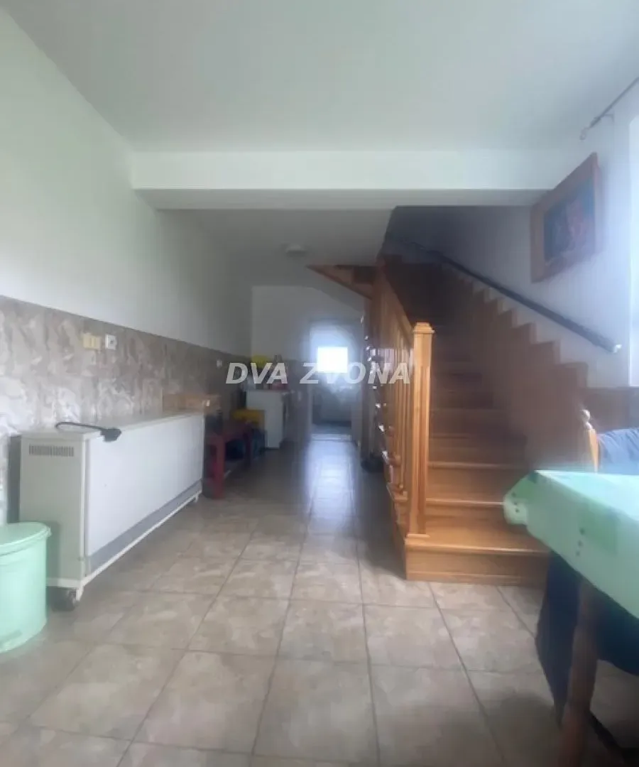 Prodaja, kuća, 93m², Čortanovci, Inđija