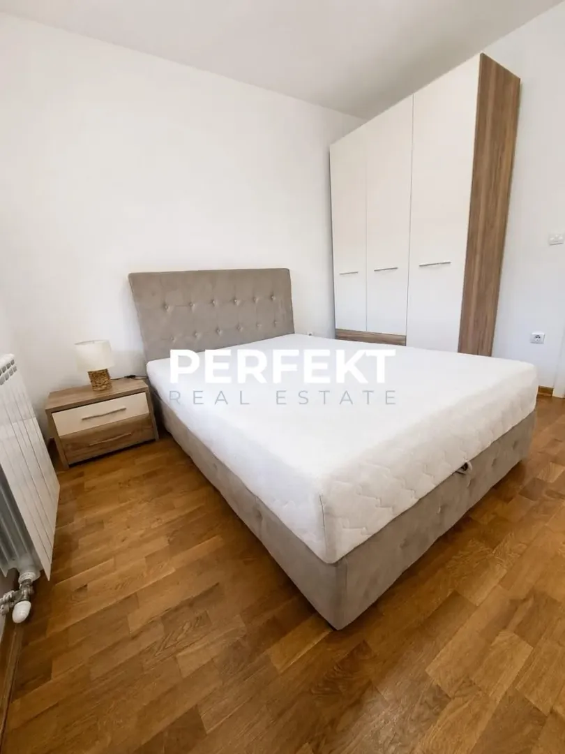 Rent, three bedroom apartment, 69m², Centar, Pančevo