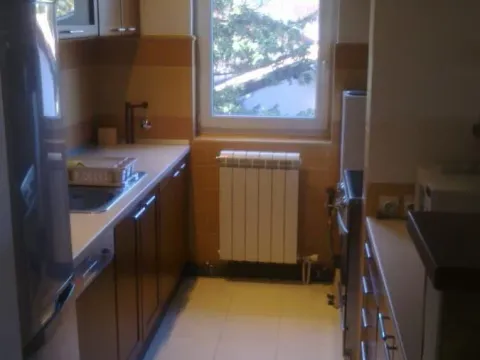 Izdavanje, trosoban stan, 100m², Savski Venac, Beograd - image 4