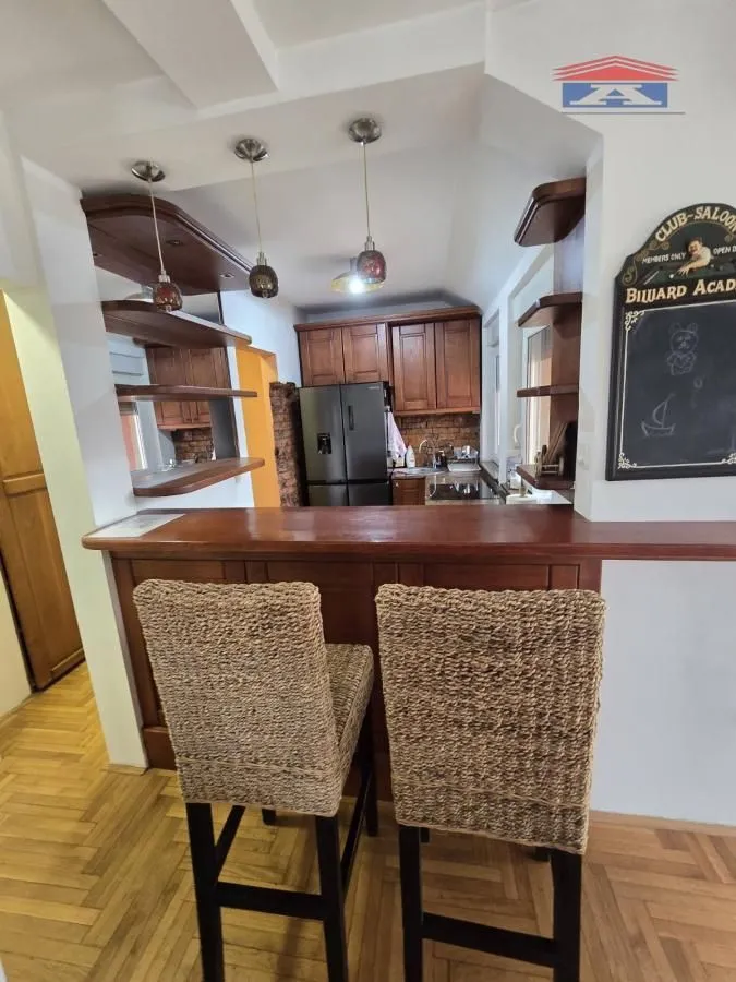 Izdavanje, dvosoban stan, 59m², Socijalno, Novi Sad Sve Podlokacije