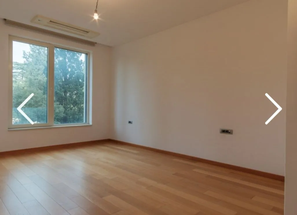 Prodaja, trosoban stan, 114m², Centar, Podgorica