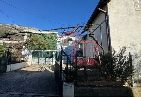 Prodaja, kuća, 200m², Šušanj, Bar - image 8