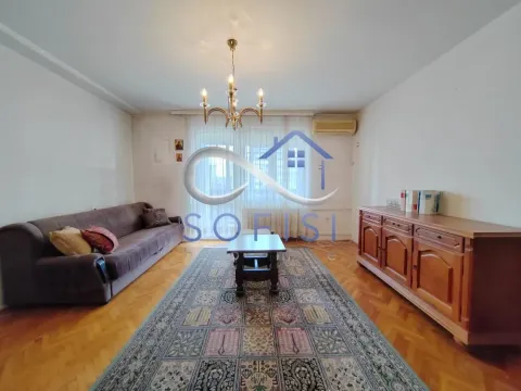 Stan in Bulevar Oslobodjenja