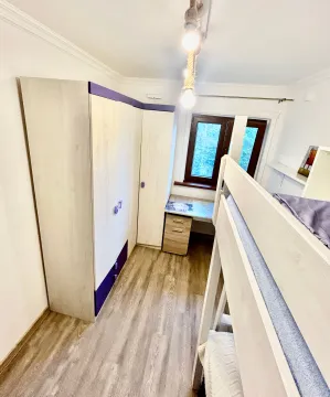 Rent, three bedroom apartment, 85m², Babin Do, Budva - image 6