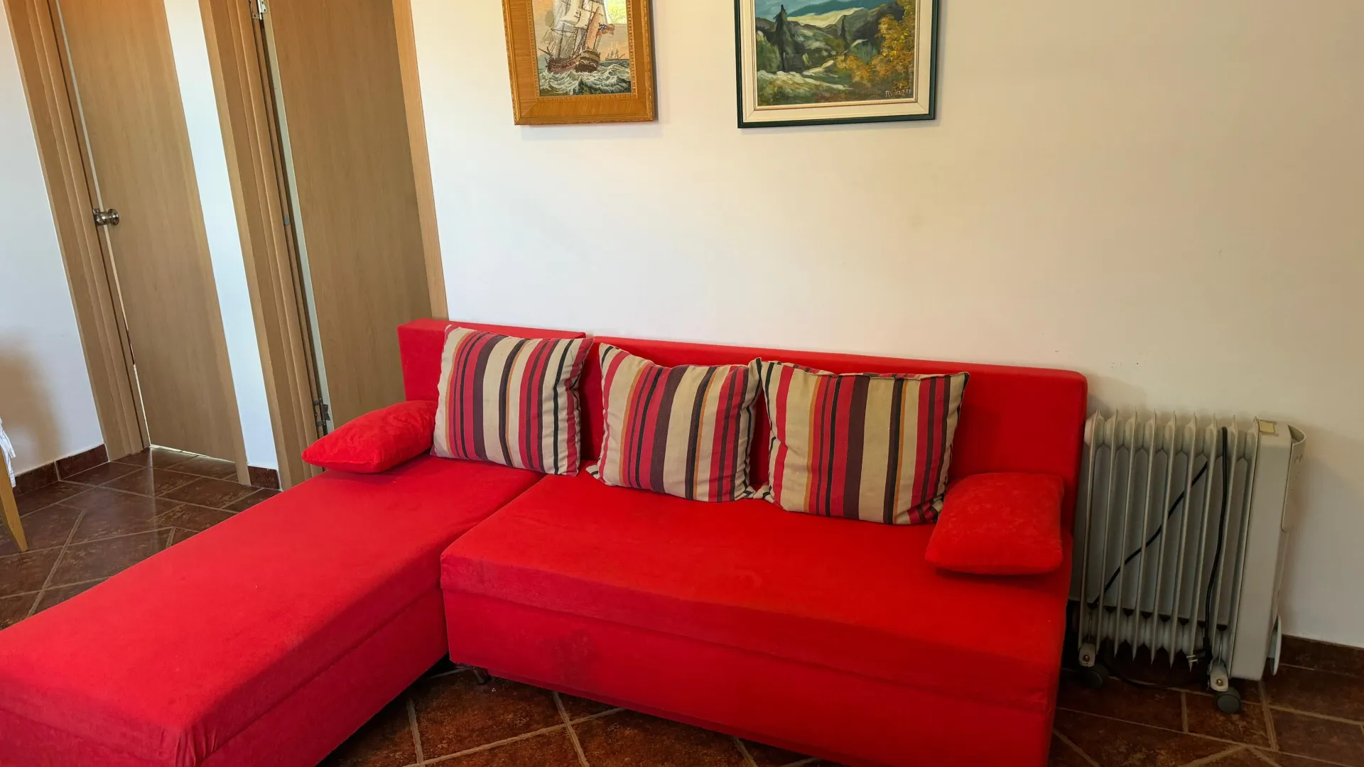 Rent, two bedroom apartment, 50m², Pržno, Budva
