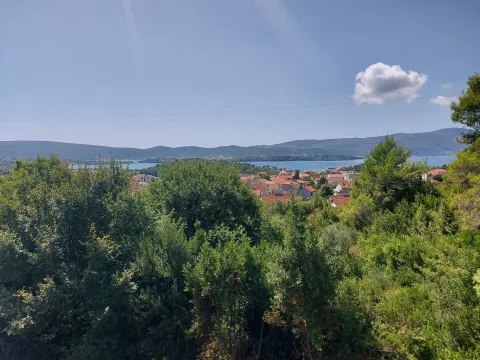 Prodaja, kuća, 212m², Tivat, Crna Gora - image 1