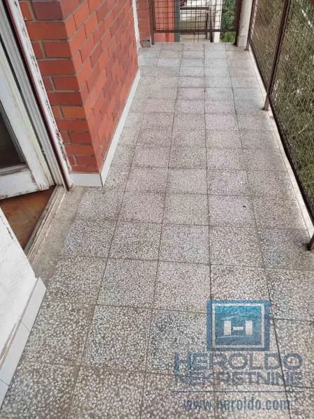 Prodaja, jednosoban stan, 39m², Tabane, Jagodina