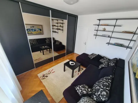 Rent, two bedroom apartment, 65m², Stara Varoš, Podgorica - image 9