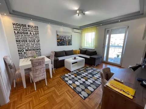 Stan in Nova Detelinara