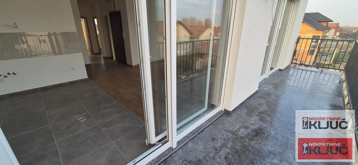 Prodaja, četvorosoban stan, 113m², Veternička rampa, Novi Sad Sve Podlokacije