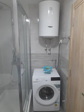 Izdavanje, jednosoban stan, 44m², Ljubović, Podgorica - image 1