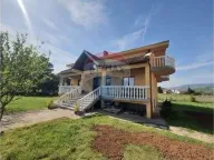 Izdavanje, kuća, 320m², Zagorič, Podgorica - image 14