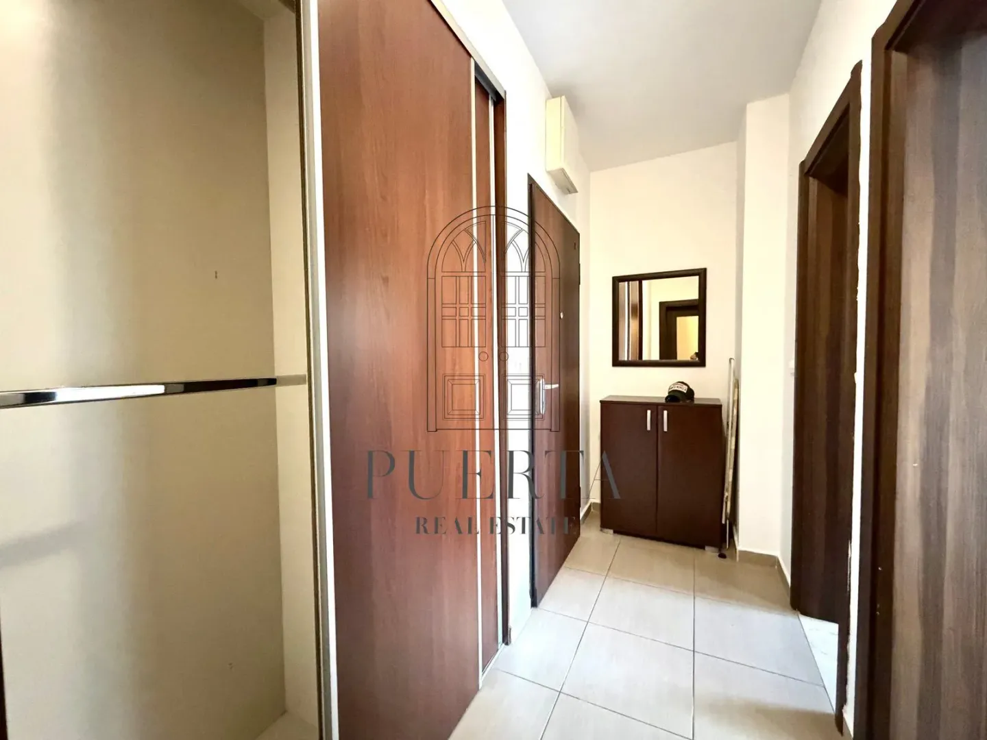 Izdavanje, jednosoban stan, 43m², Nova Dalmatinska, Podgorica