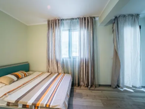 Prodaja, trosoban stan, 234m², Bečići, Budva - image 23