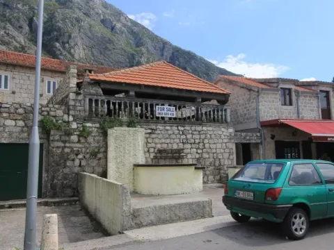 Sale, house, 261m², Dobrota, Kotor - image 10